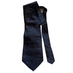 Wilke Rodriguez Tie